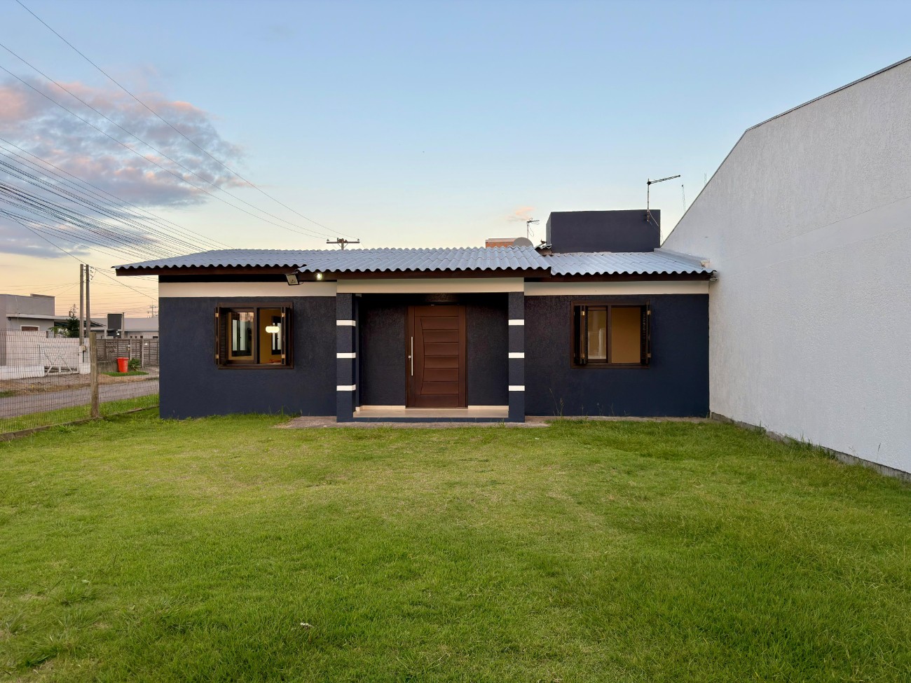 Casa 2 dormitórios à venda em Jardim Beira Mar Capão da Canoa | Ref.: 10400