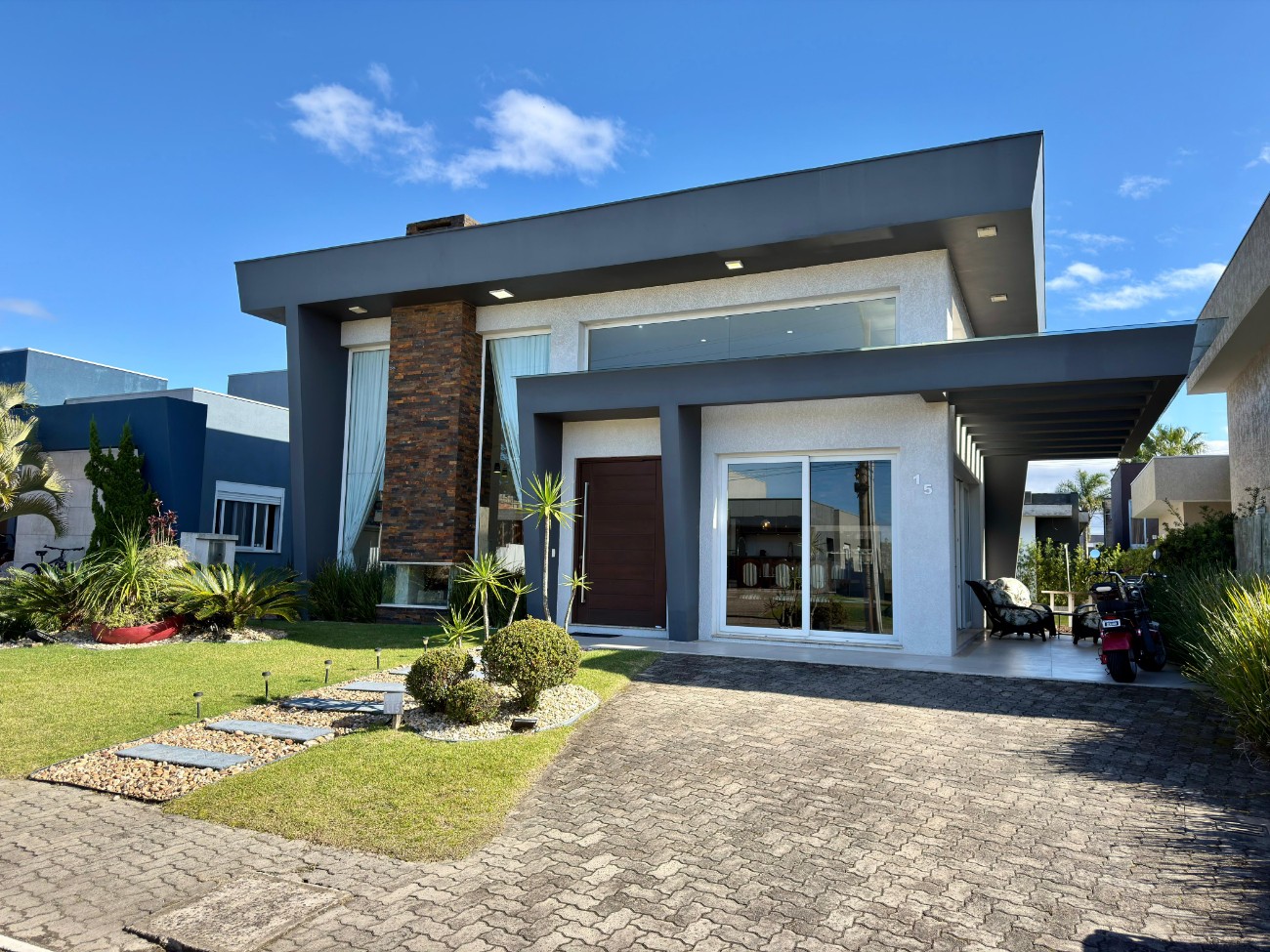 Casa em Condomínio 4 dormitórios à venda emZona Nova Capão da Canoa | Ref.: 10664
