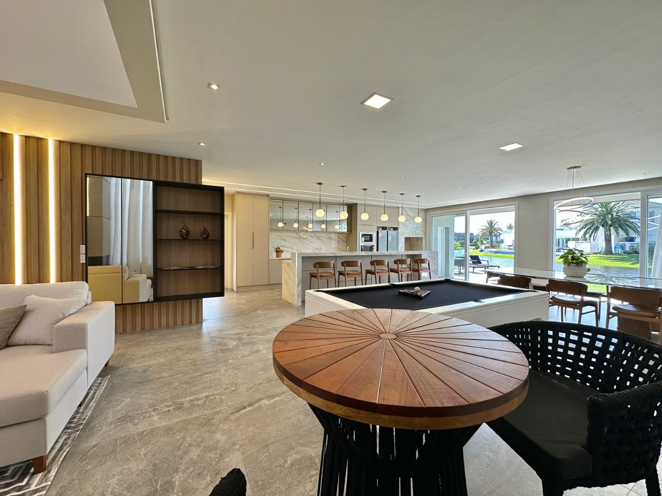 Casa de Condomínio à venda com 5 quartos, 443m² - Foto 10