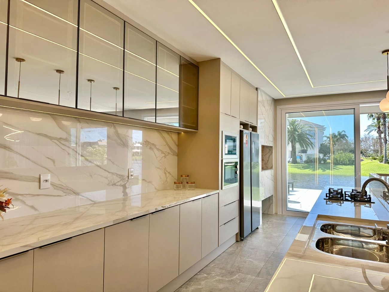 Casa de Condomínio à venda com 5 quartos, 443m² - Foto 17