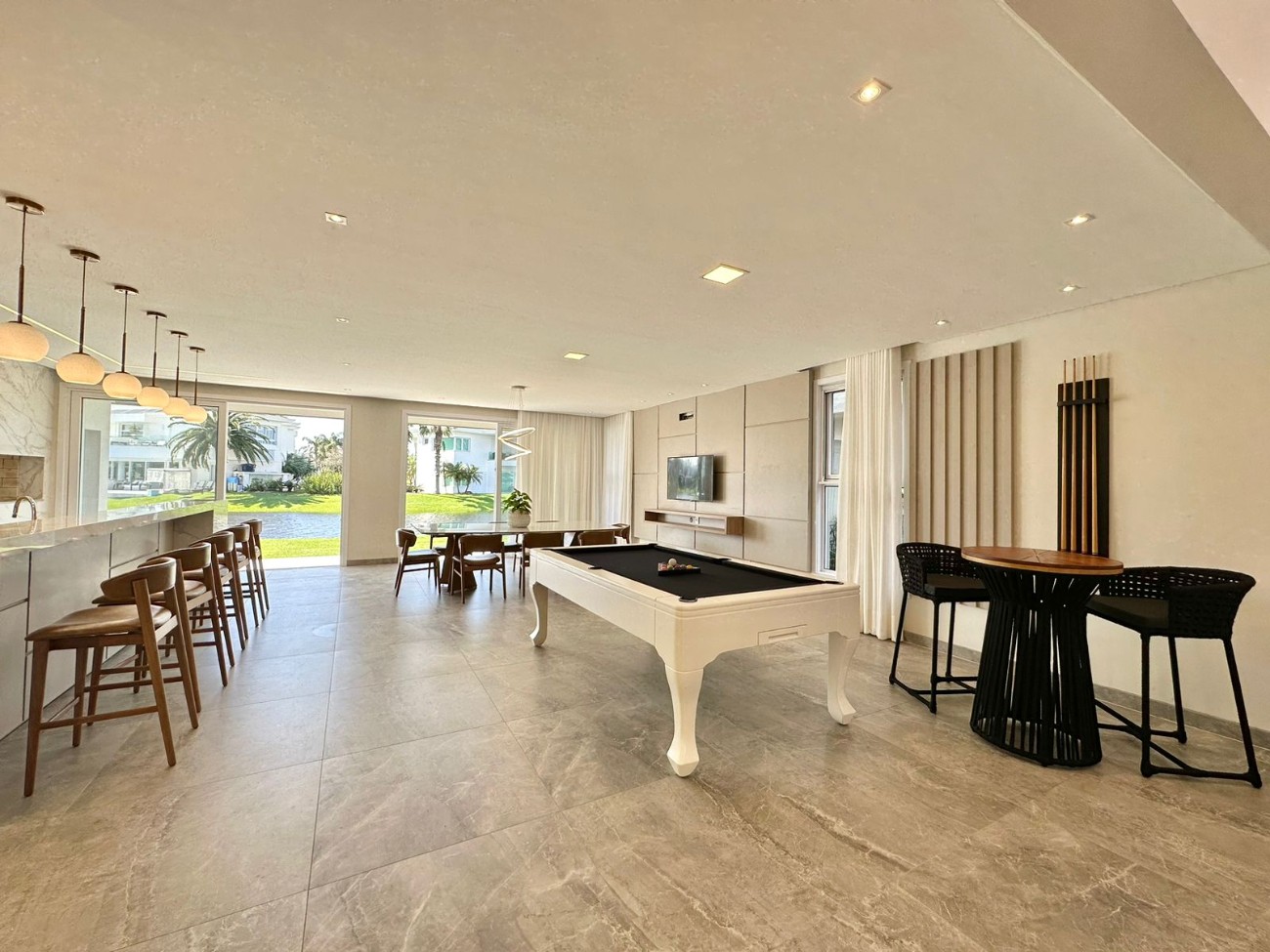 Casa de Condomínio à venda com 5 quartos, 443m² - Foto 11