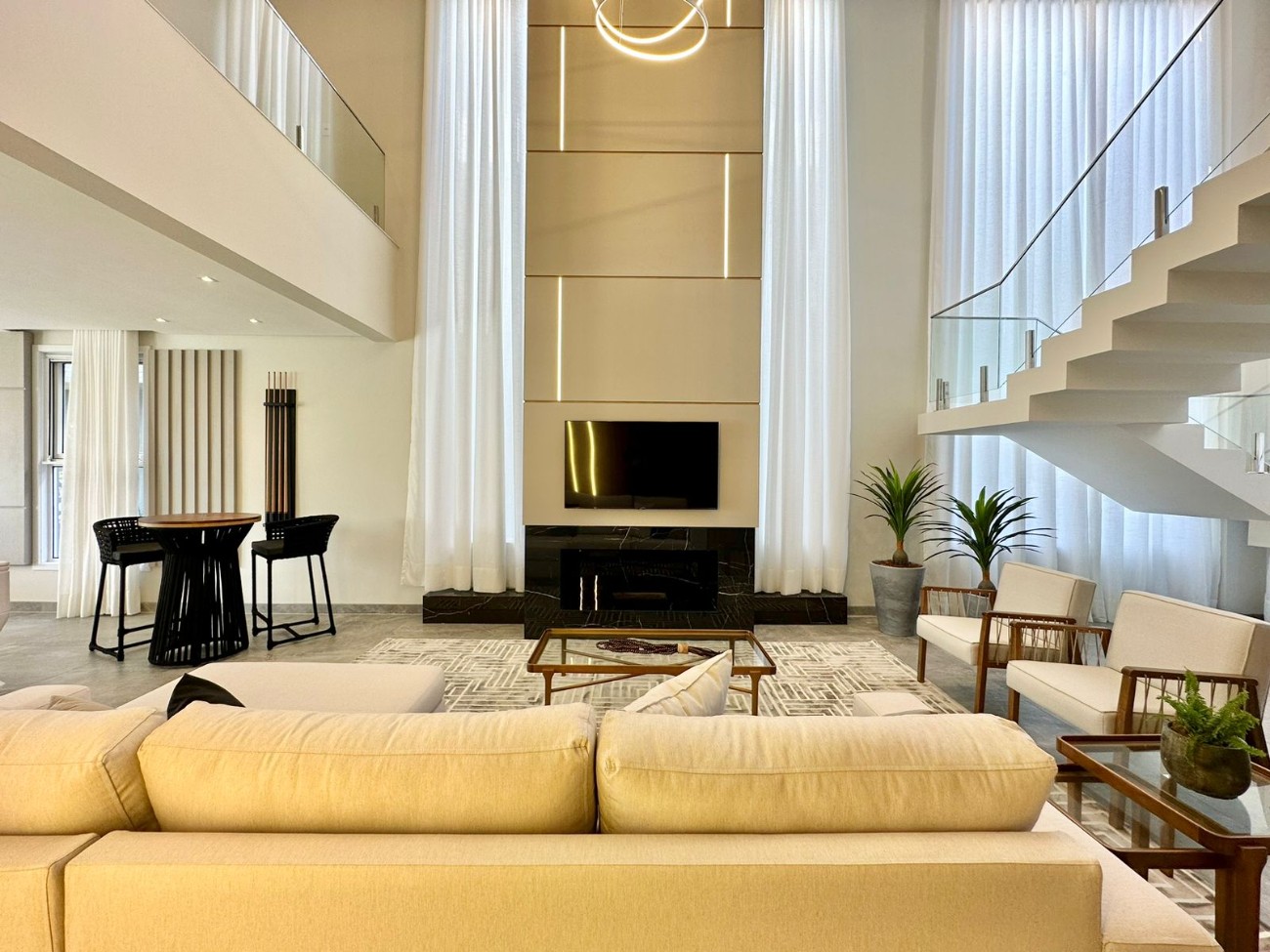 Casa de Condomínio à venda com 5 quartos, 443m² - Foto 6