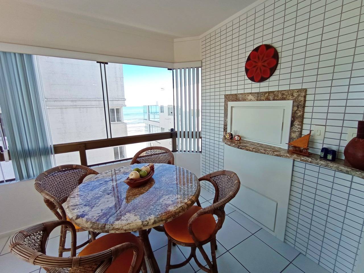 Apartamento à venda com 3 quartos, 165m² - Foto 8
