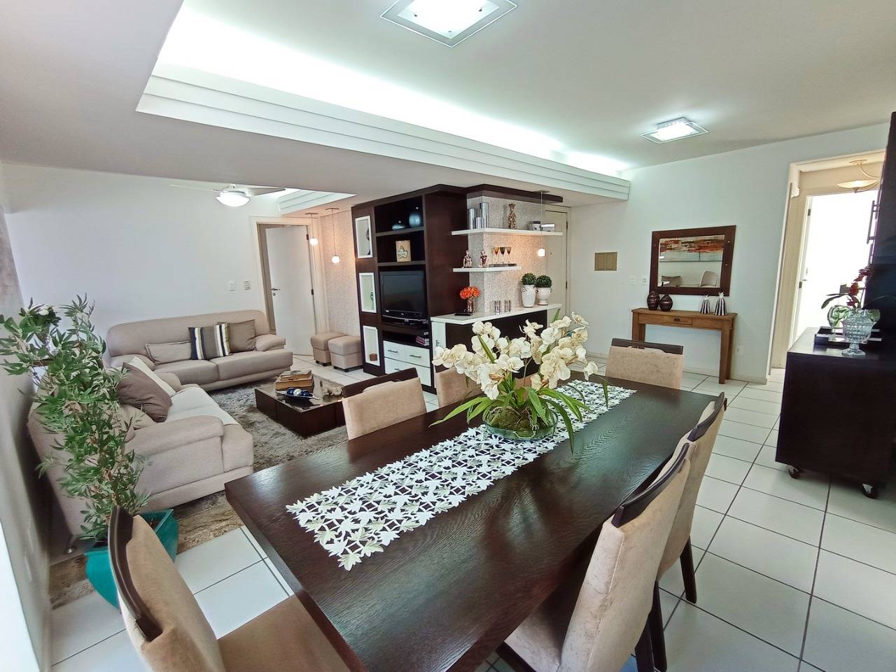 Apartamento à venda com 3 quartos, 165m² - Foto 6