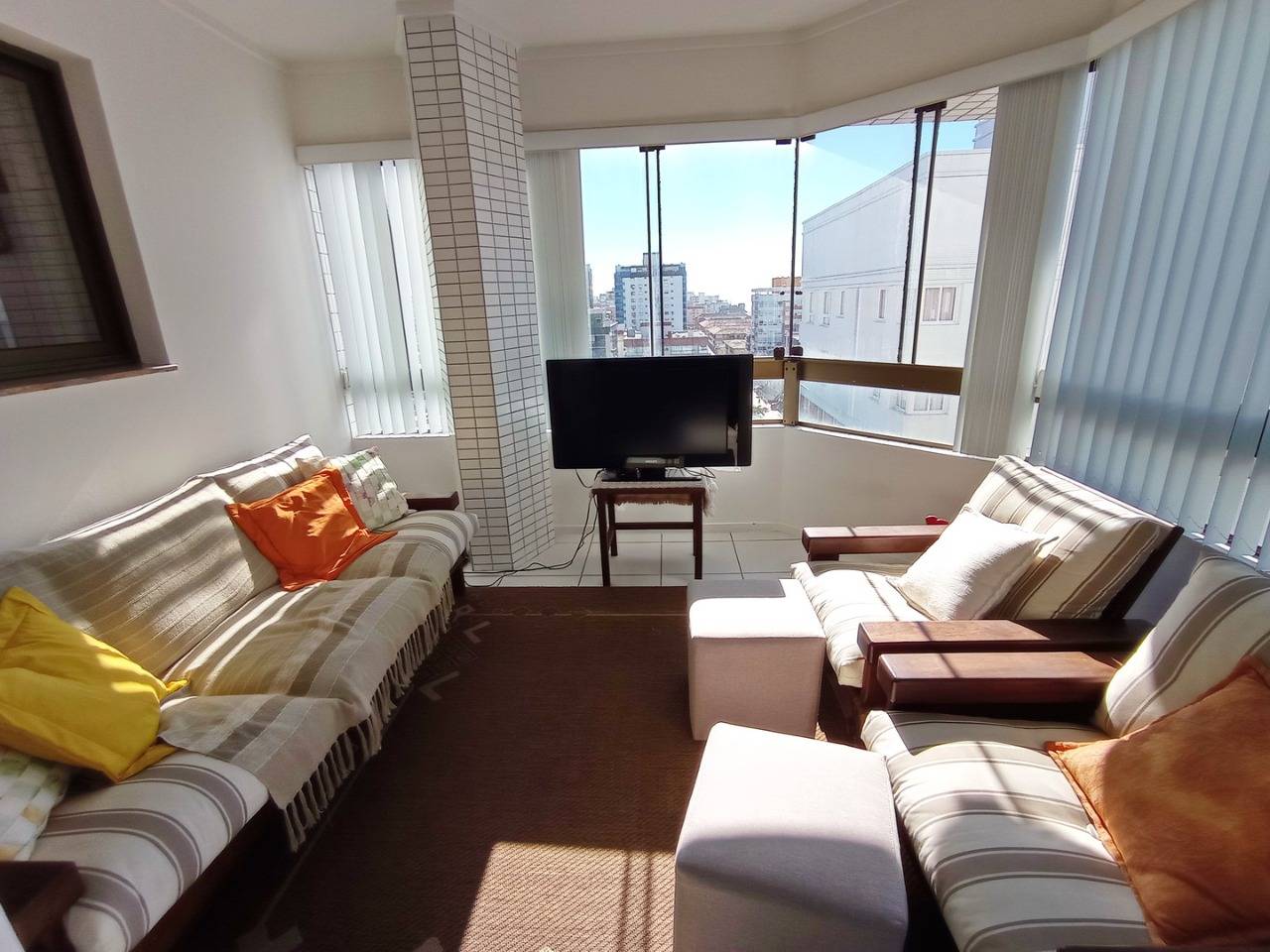 Apartamento à venda com 3 quartos, 165m² - Foto 13