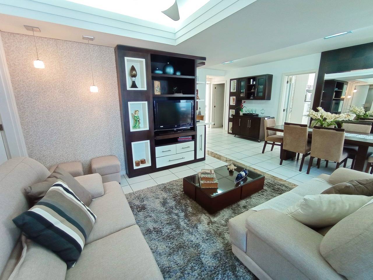Apartamento à venda com 3 quartos, 165m² - Foto 9