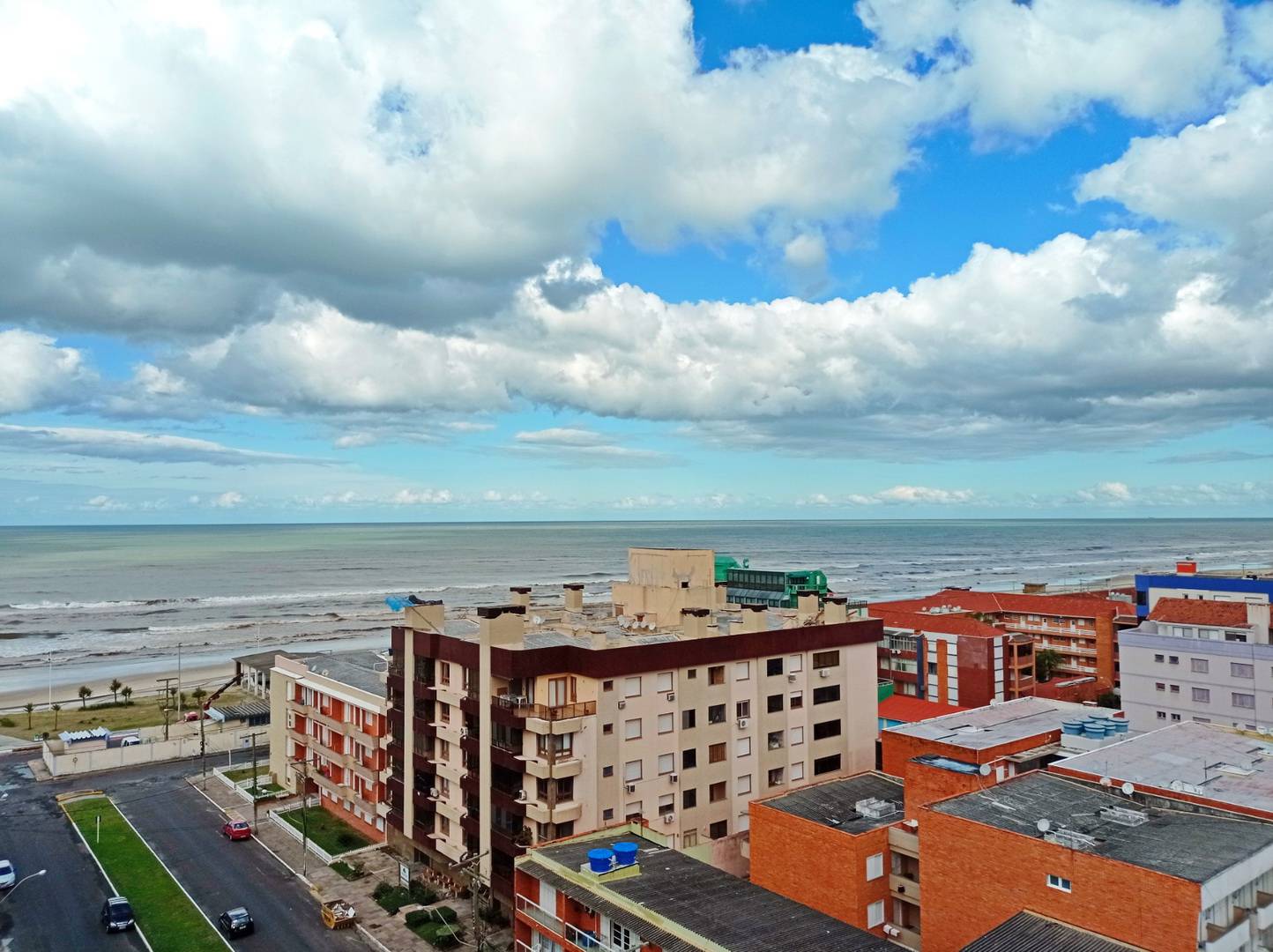 Apartamento, 3 quartos, 139 m² - Foto 2