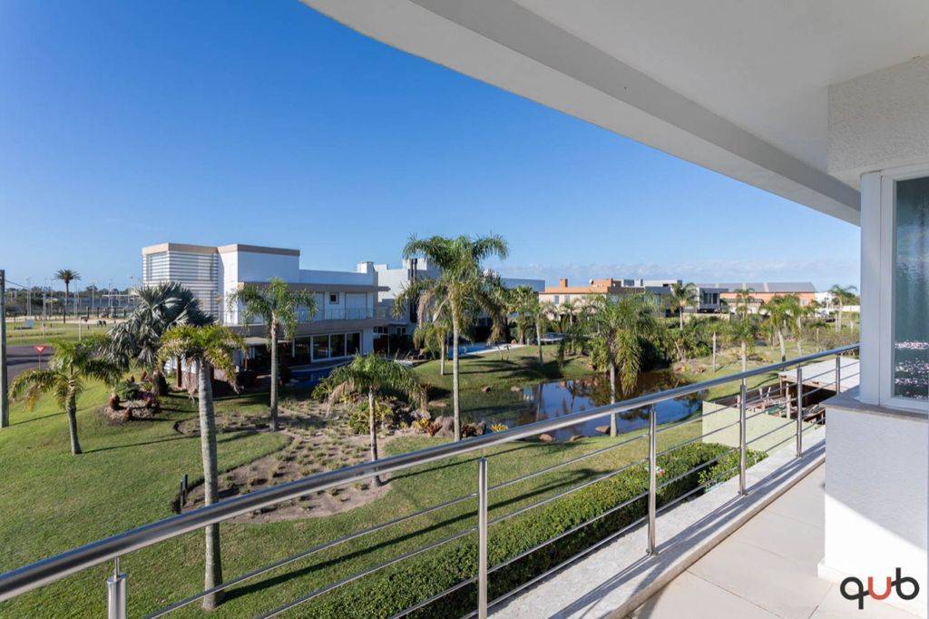 Casa de Condomínio à venda com 5 quartos, 300m² - Foto 9