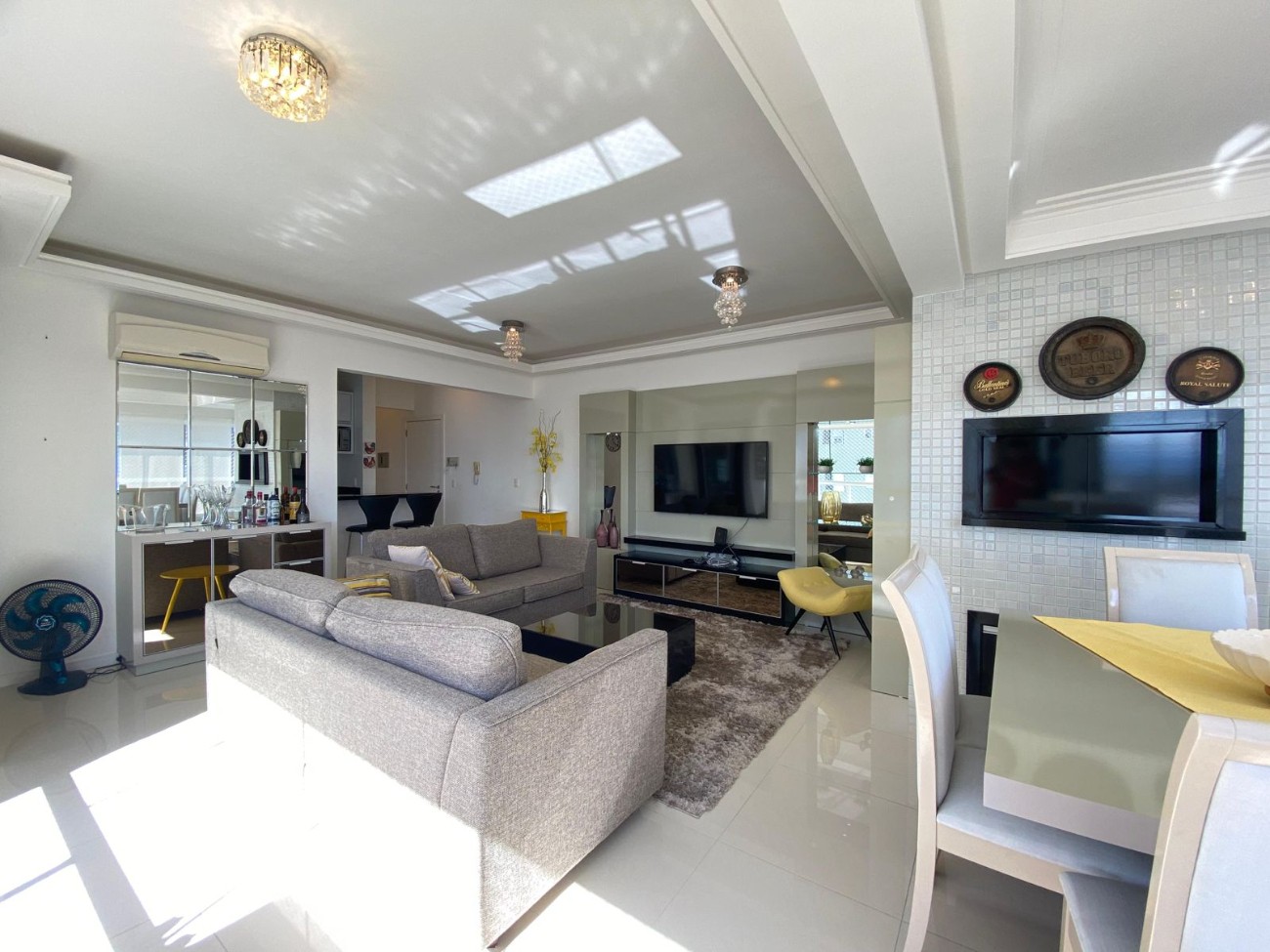 Apartamento à venda com 3 quartos, 155m² - Foto 12