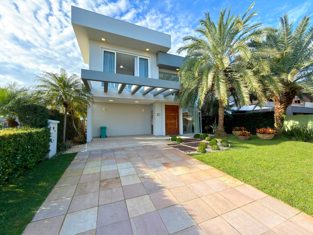 Casa em Condomínio 4 dormitórios à venda emcentro Xangri-lá | Ref.: 2204
