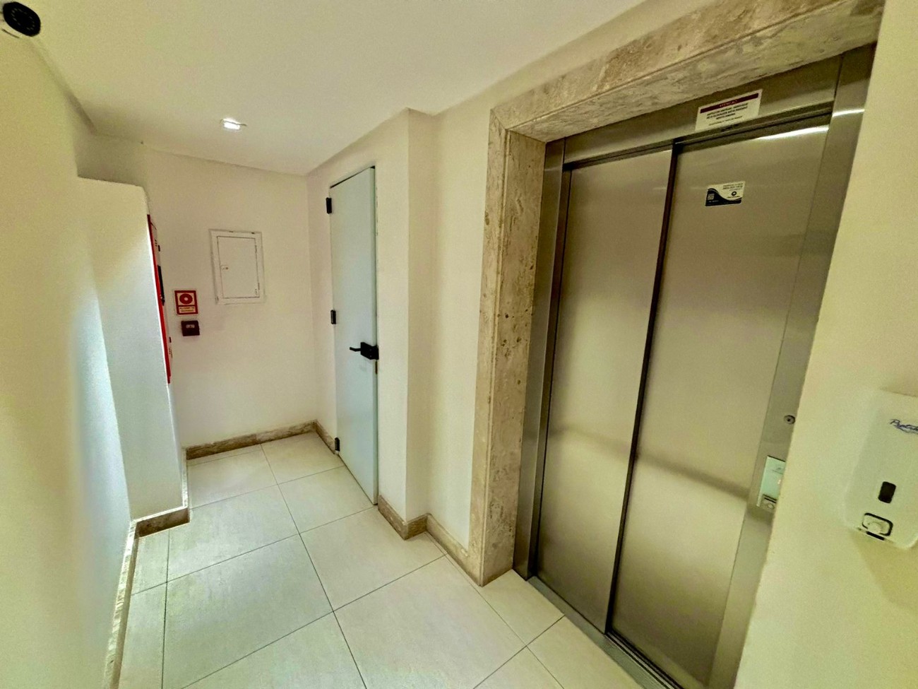 Apartamento, 3 quartos, 136 m² - Foto 3