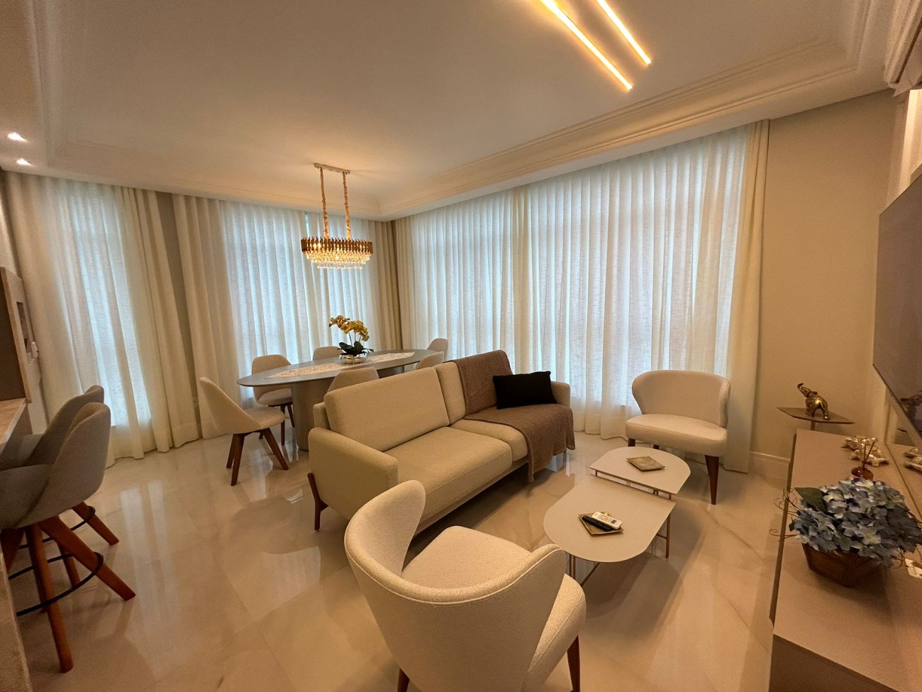 Apartamento à venda com 3 quartos, 127m² - Foto 5