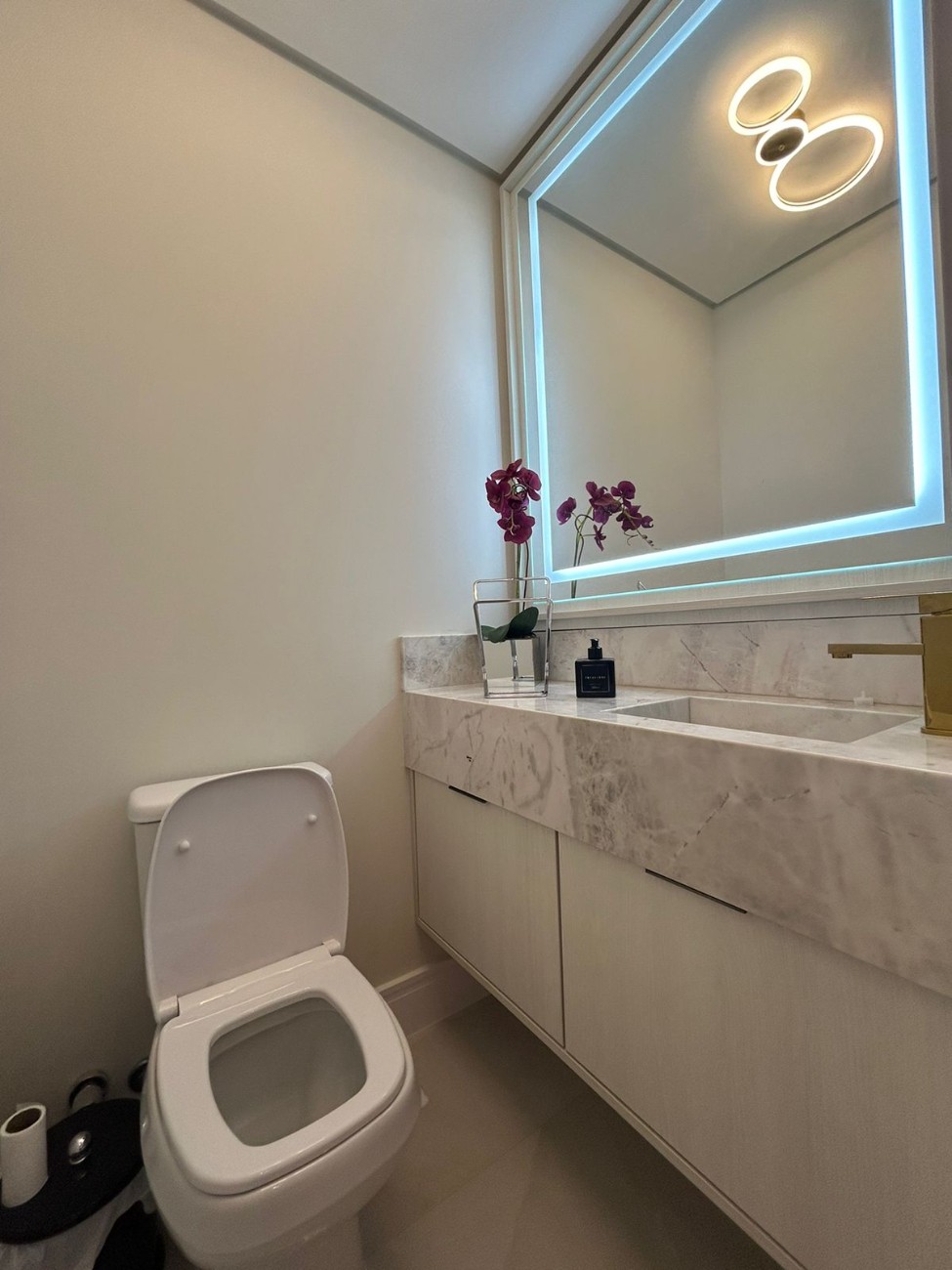 Apartamento à venda com 3 quartos, 127m² - Foto 8