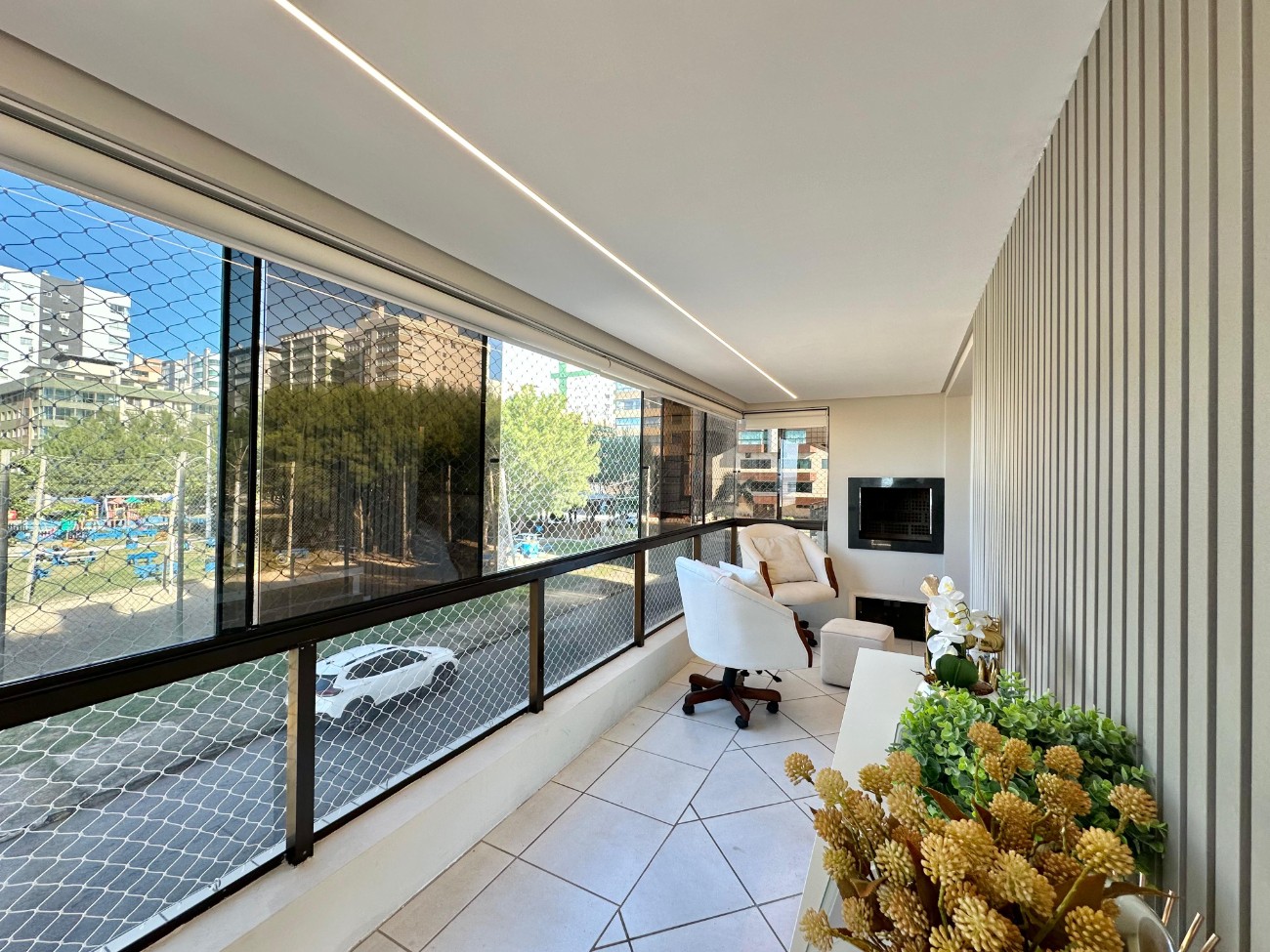 Apartamento, 3 quartos, 196 m² - Foto 4