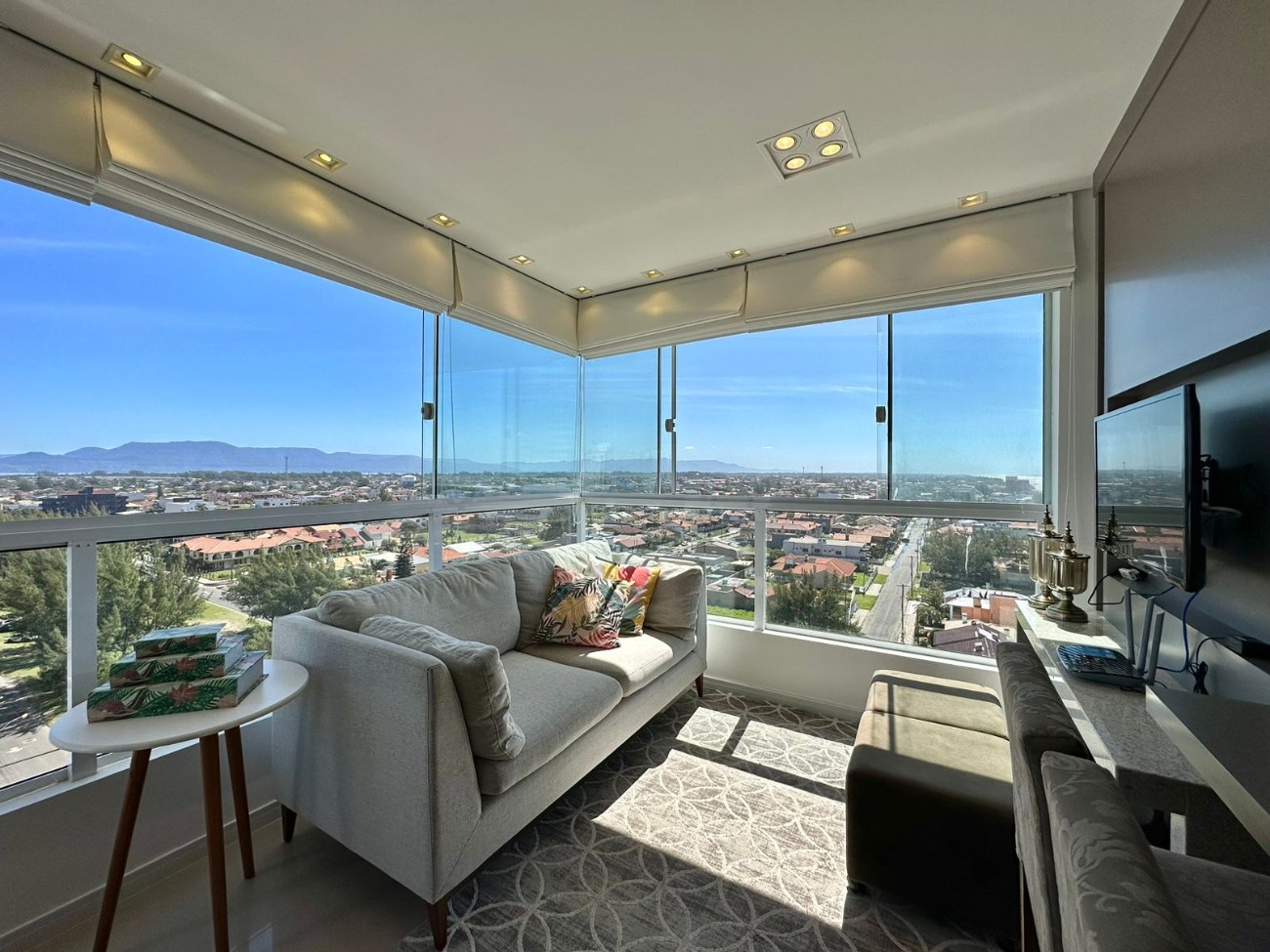 Apartamento, 3 quartos, 93 m² - Foto 2