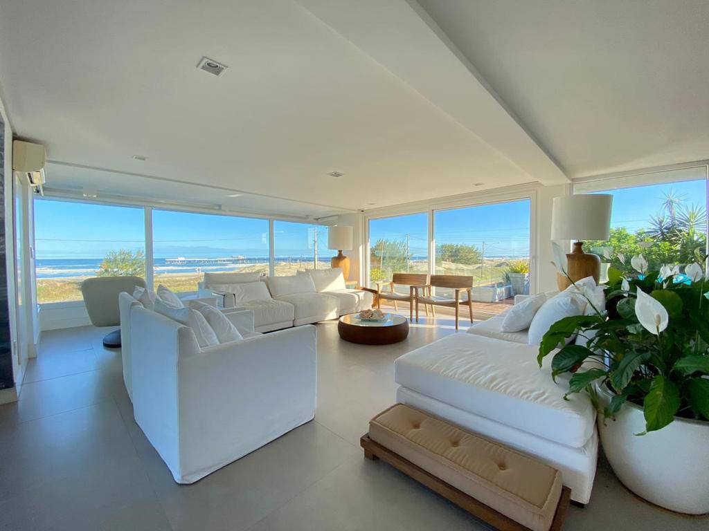 Casa, 6 quartos, 300 m² - Foto 2