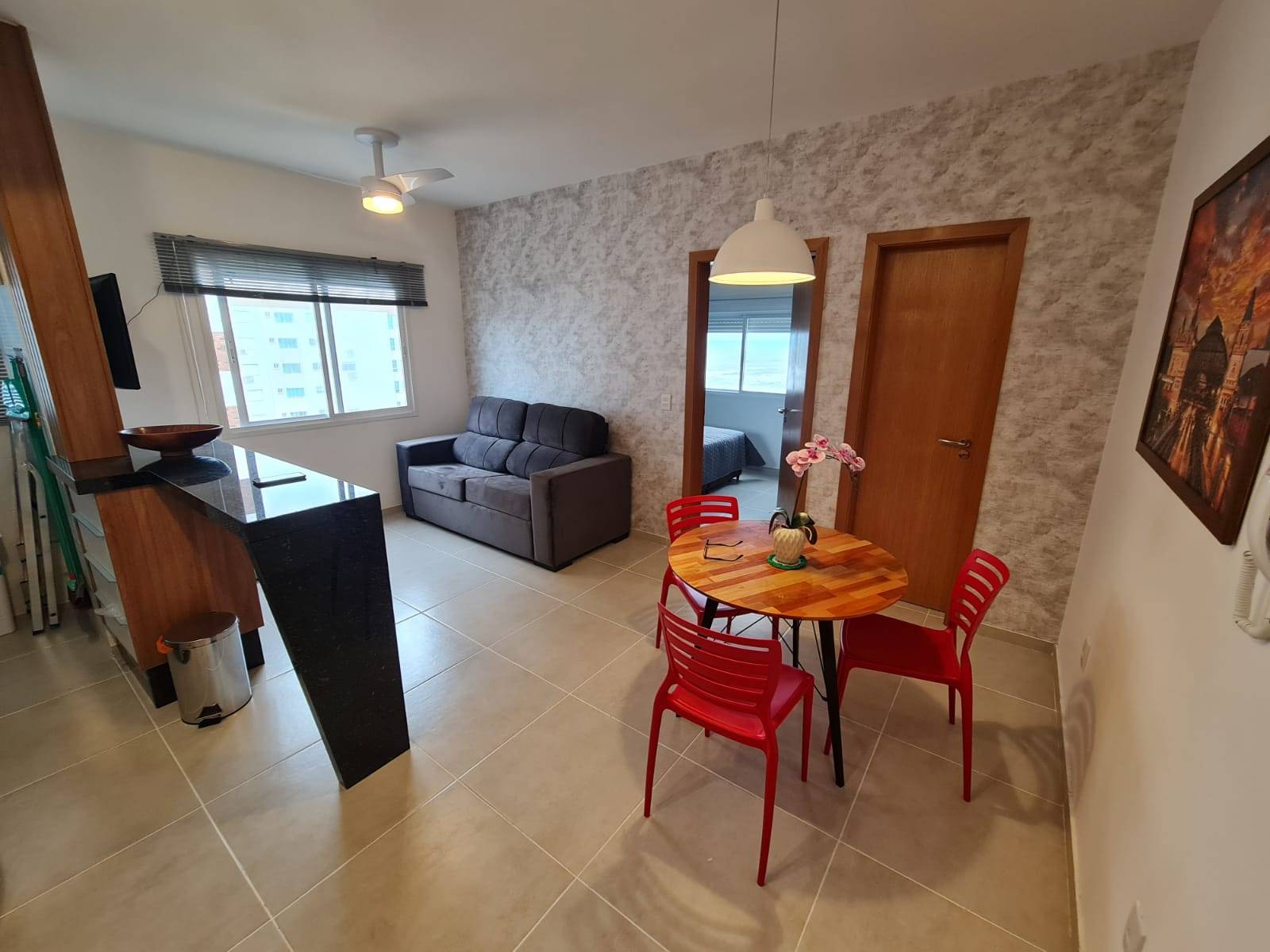 Apartamento à venda com 1 quarto, 69m² - Foto 2