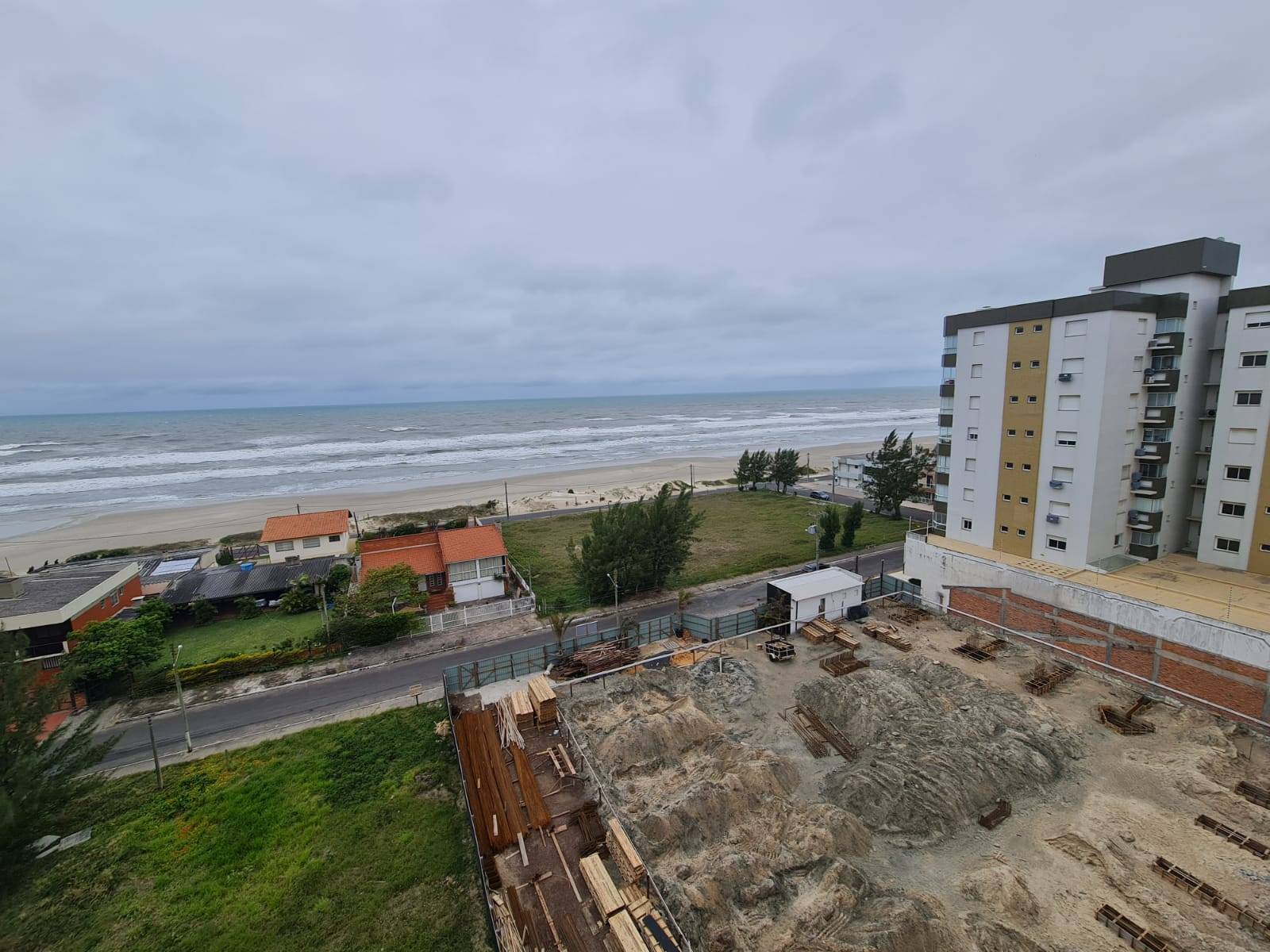 Apartamento à venda com 1 quarto, 69m² - Foto 10