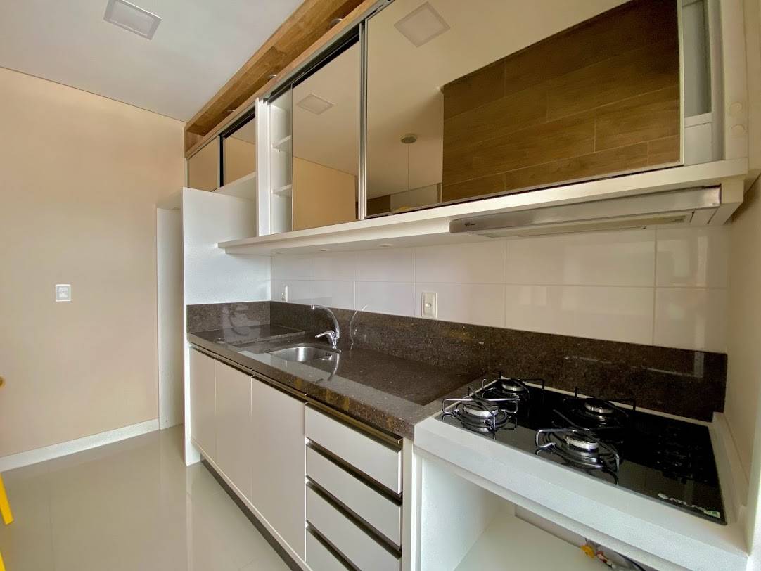 Apartamento à venda com 2 quartos, 87m² - Foto 9