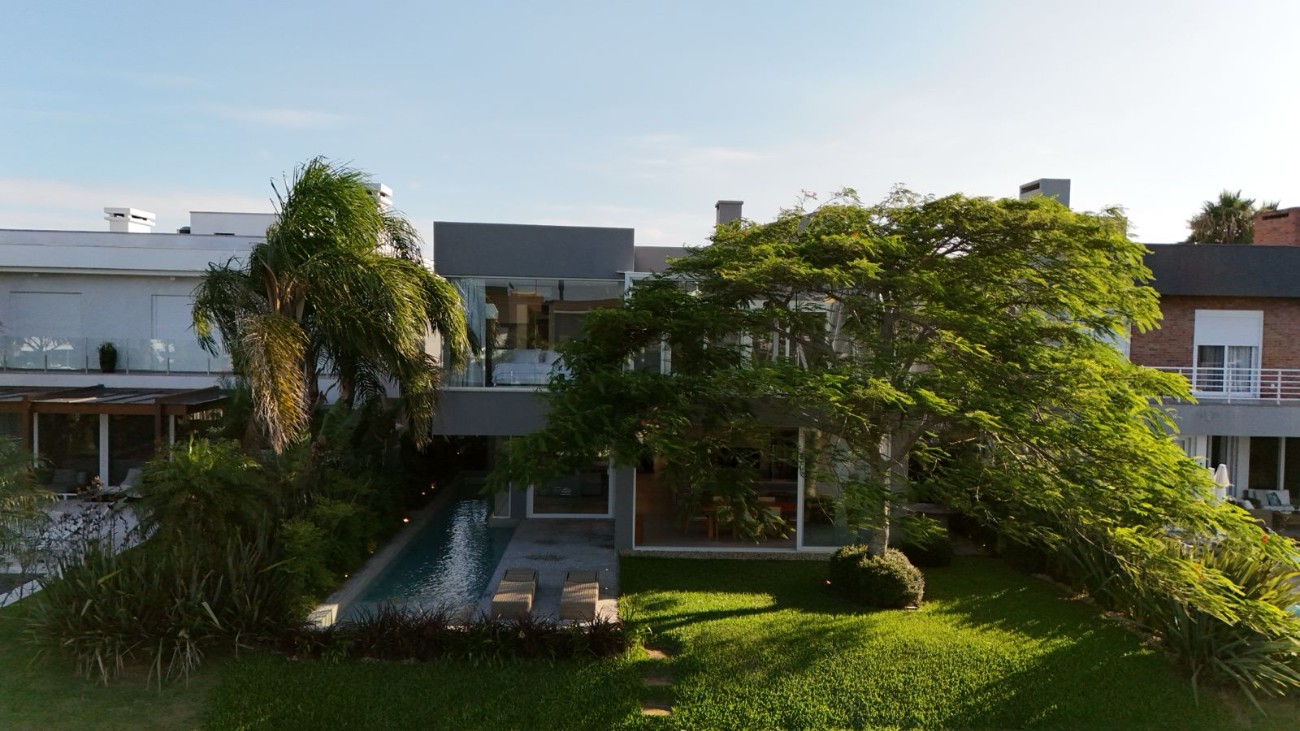 Casa de Condomínio à venda com 5 quartos, 400m² - Foto 5