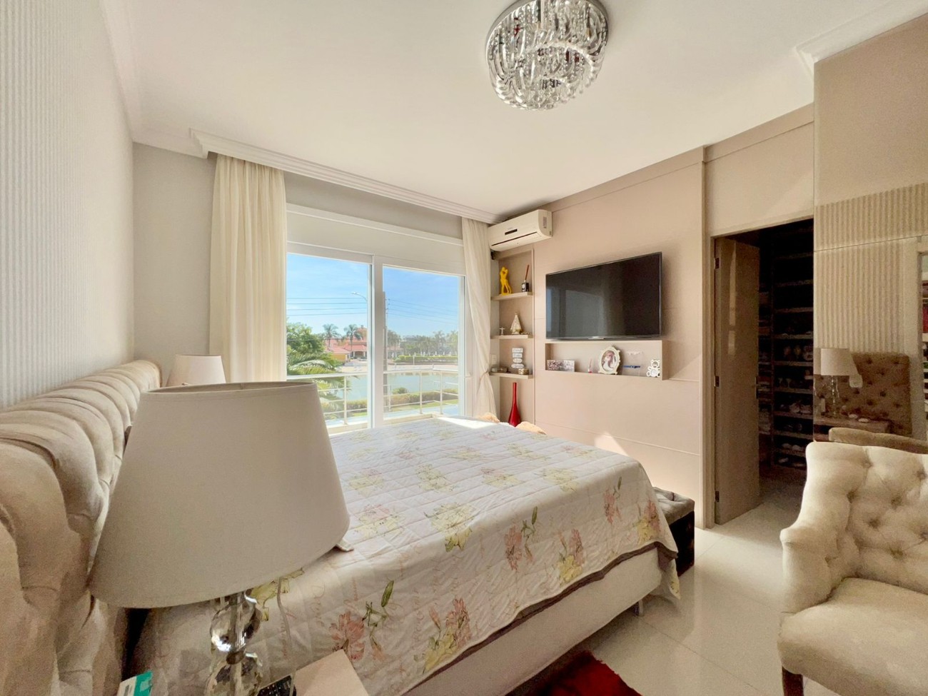Casa de Condomínio à venda com 6 quartos, 380m² - Foto 20