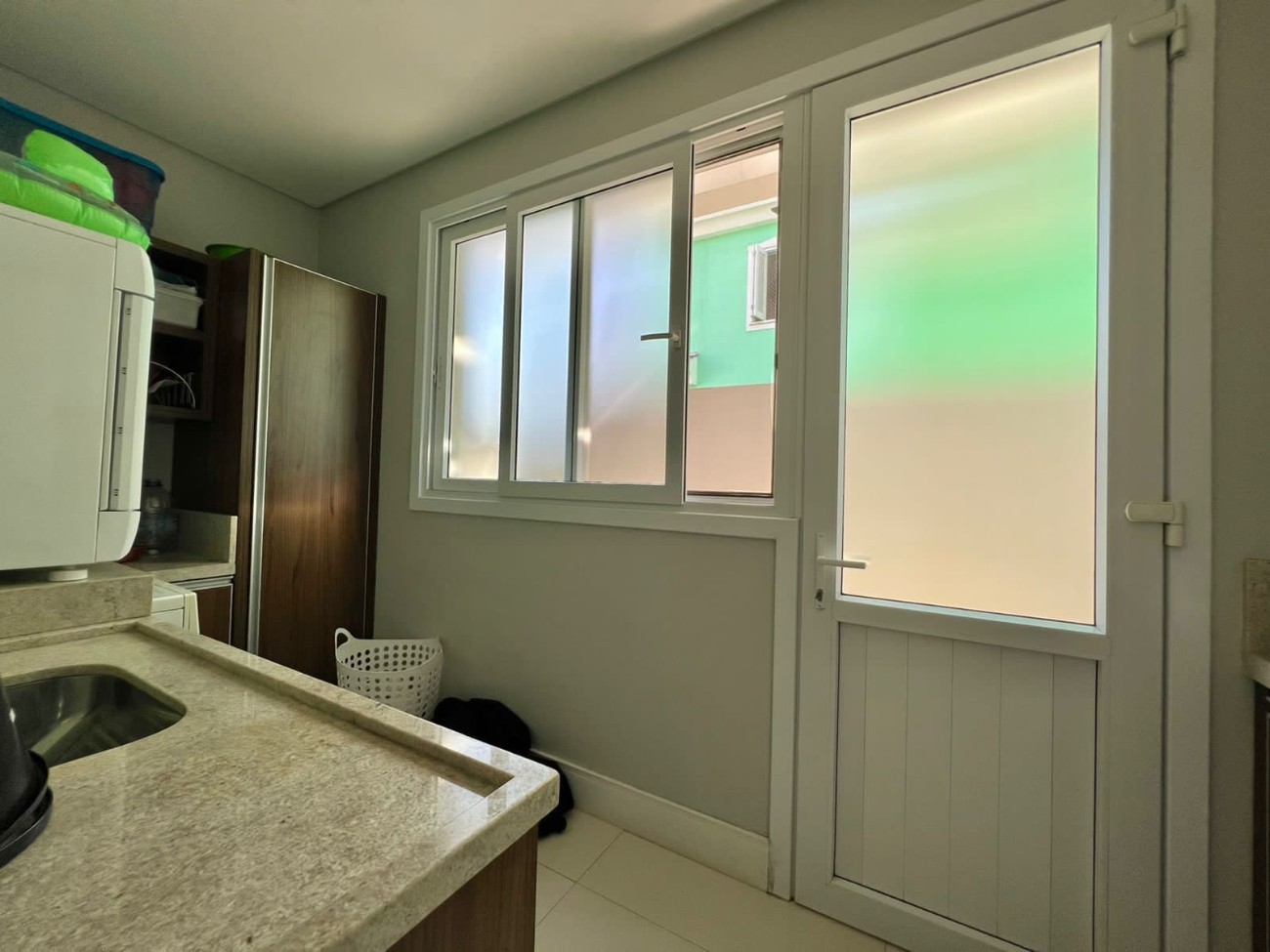 Casa de Condomínio à venda com 6 quartos, 380m² - Foto 17