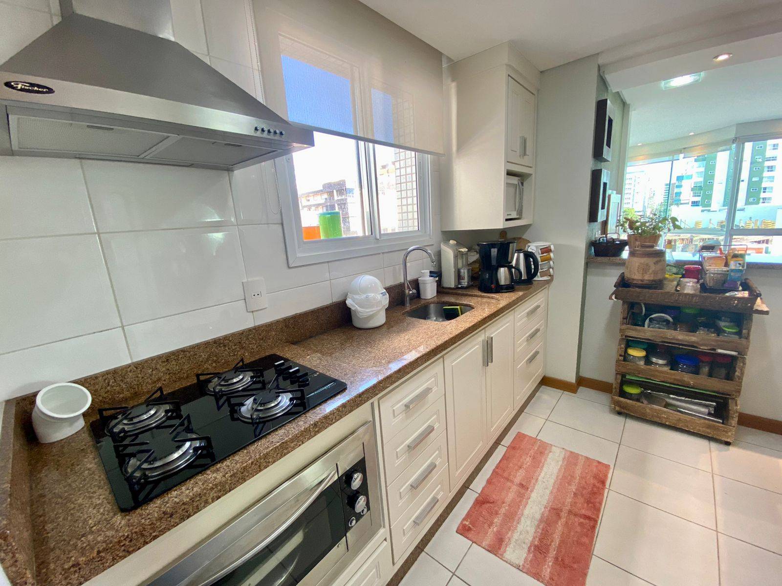 Apartamento à venda com 3 quartos, 170m² - Foto 9