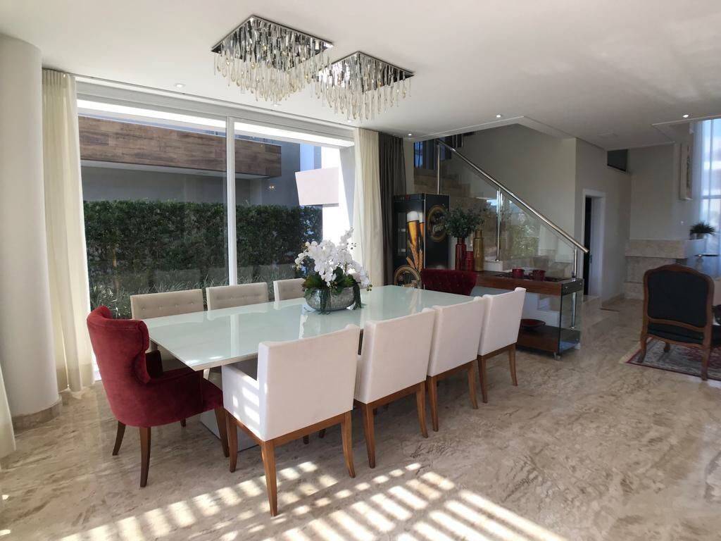Casa de Condomínio à venda com 4 quartos, 450m² - Foto 14
