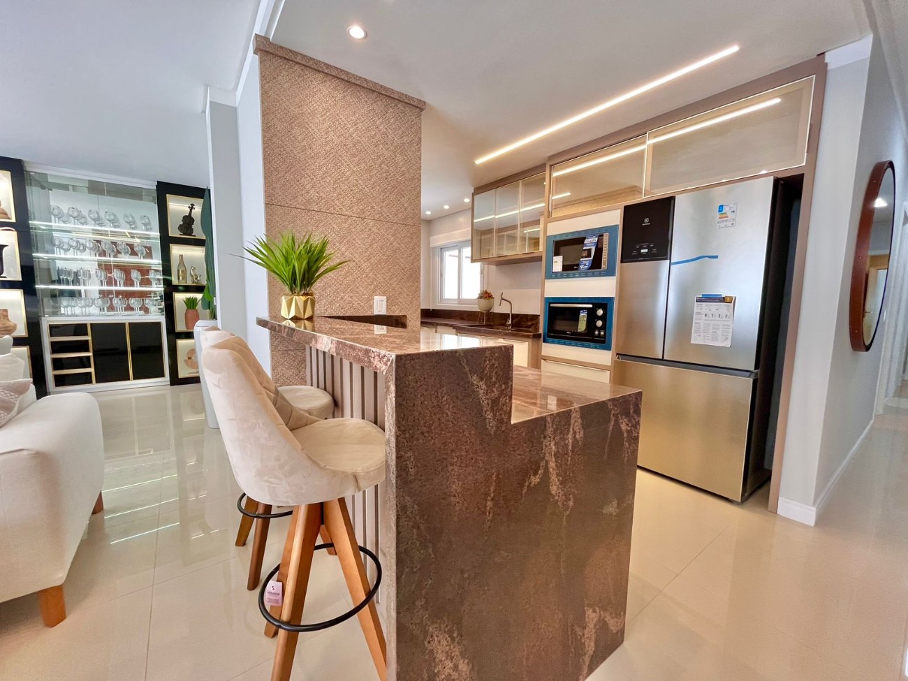 Apartamento, 3 quartos, 216 m² - Foto 5