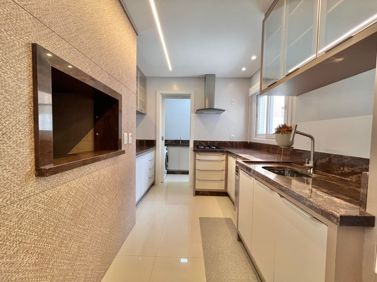 Apartamento, 3 quartos, 216 m² - Foto 12