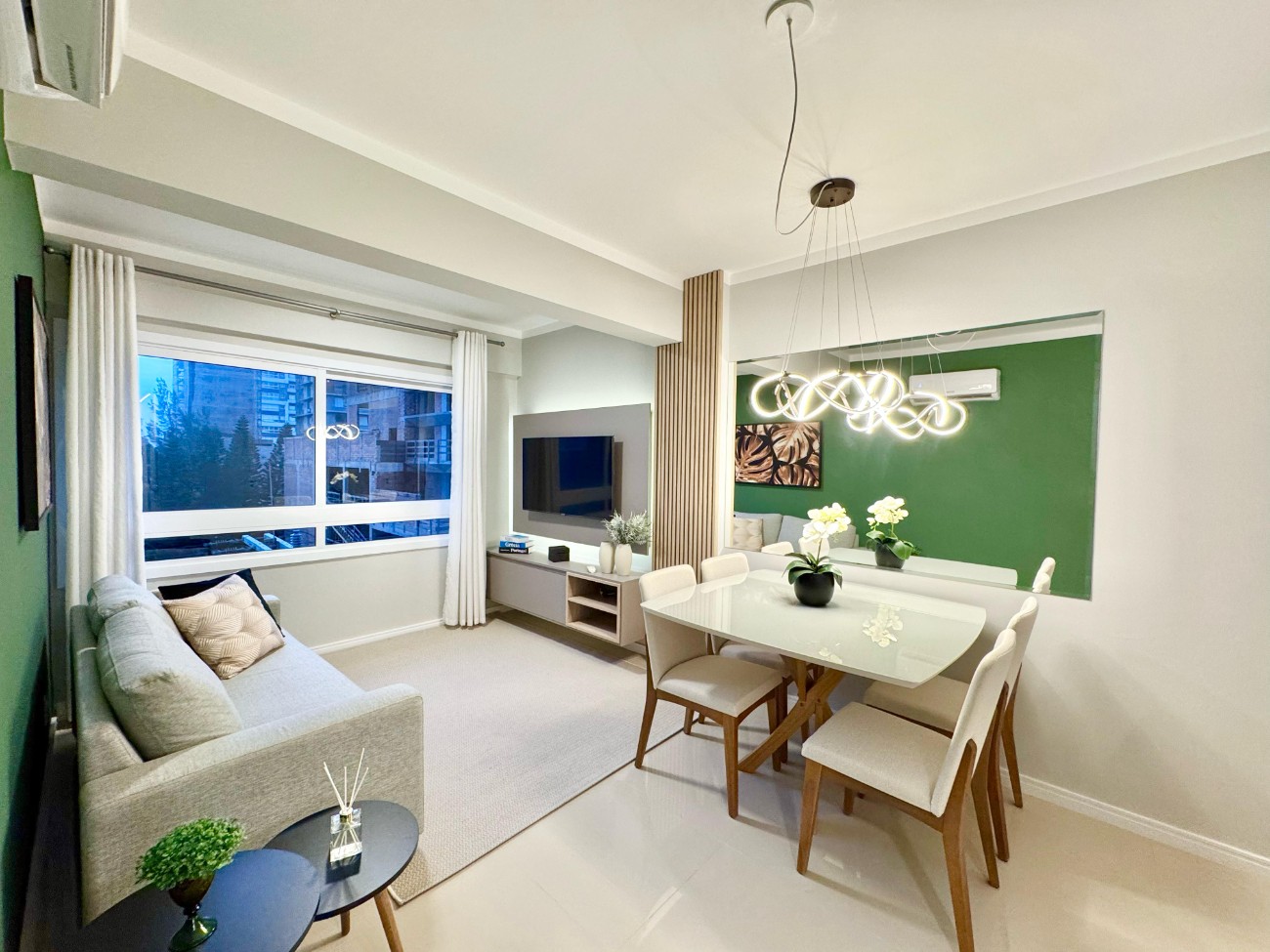 Apartamento 2 dormitórios à venda em Zona Nova Capão da Canoa | Ref.: 4687