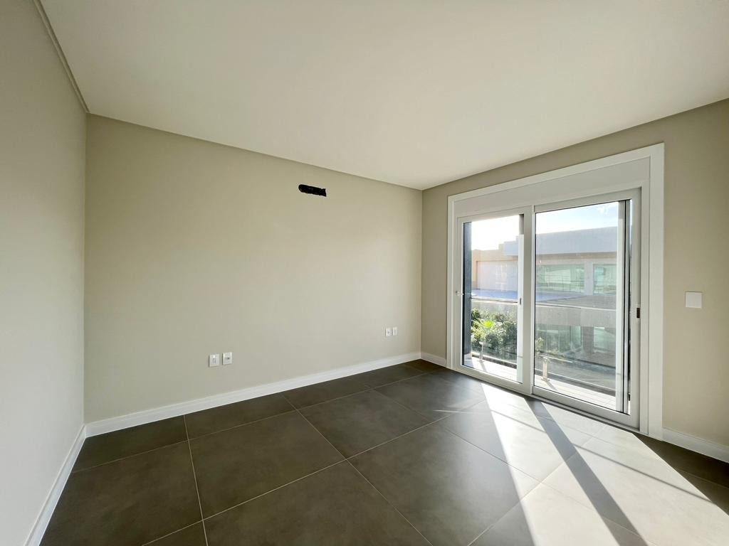 Casa de Condomínio à venda com 4 quartos, 284m² - Foto 15