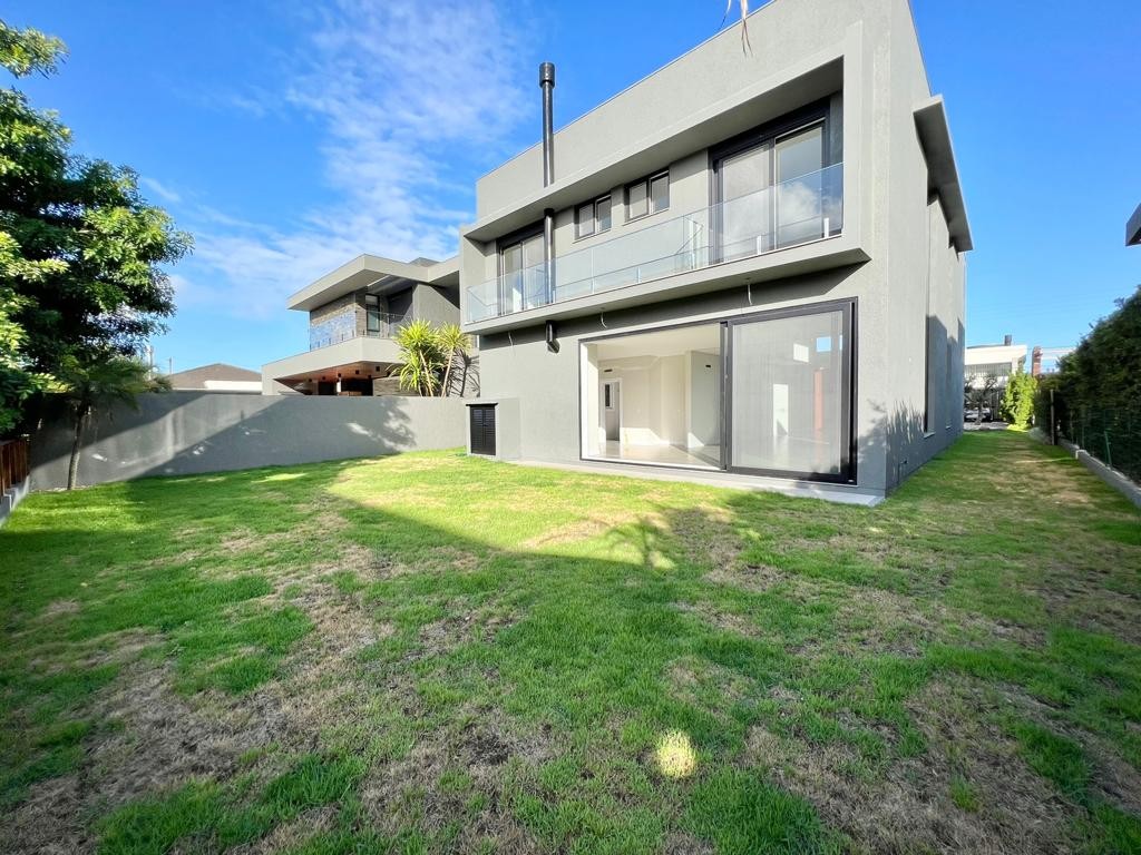 Casa de Condomínio à venda com 4 quartos, 284m² - Foto 18