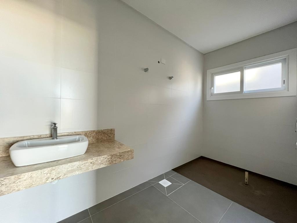 Casa de Condomínio à venda com 4 quartos, 284m² - Foto 12