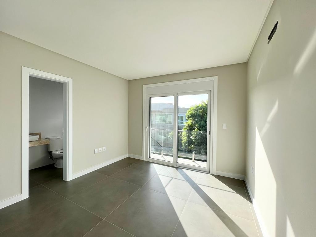 Casa de Condomínio à venda com 4 quartos, 284m² - Foto 7