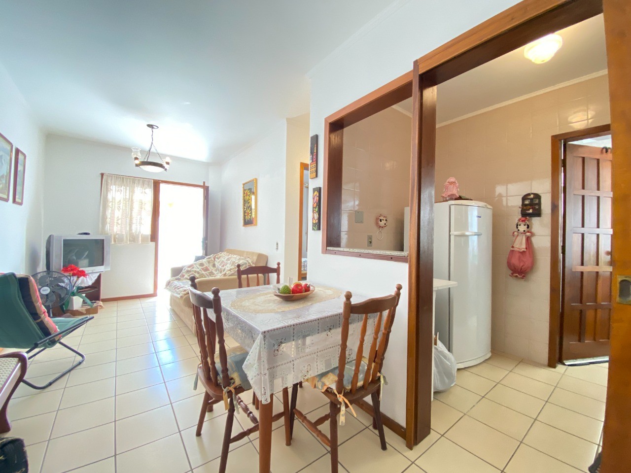 Apartamento à venda com 1 quarto, 73m² - Foto 2