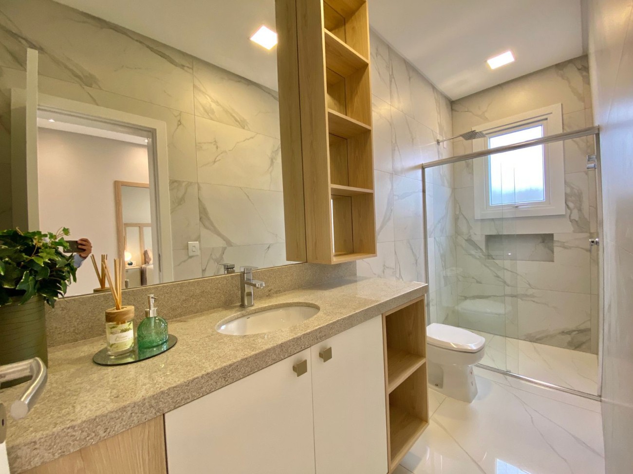 Casa de Condomínio à venda com 4 quartos, 310m² - Foto 9