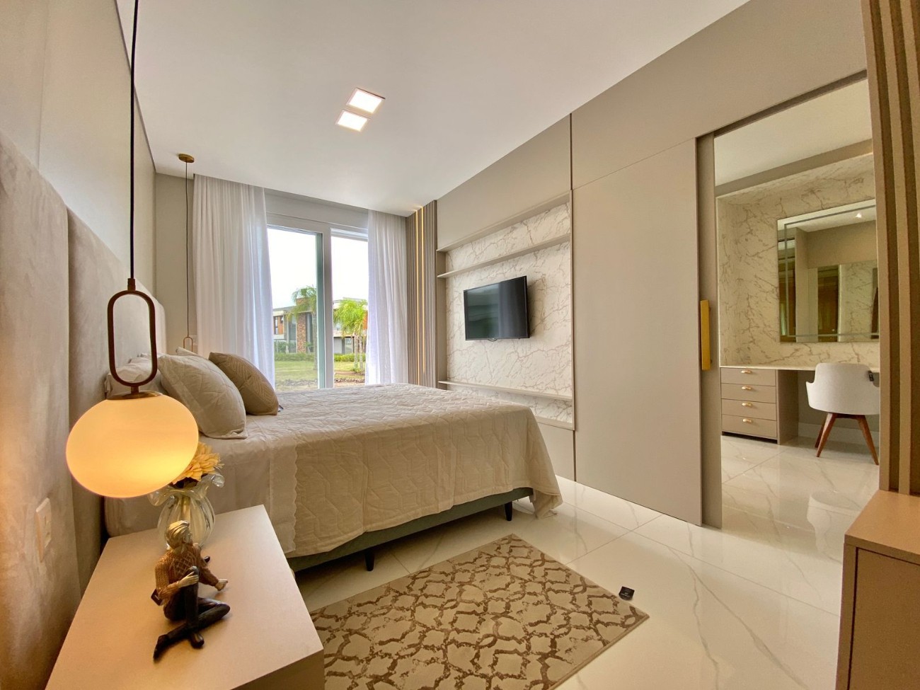 Casa de Condomínio à venda com 4 quartos, 310m² - Foto 8