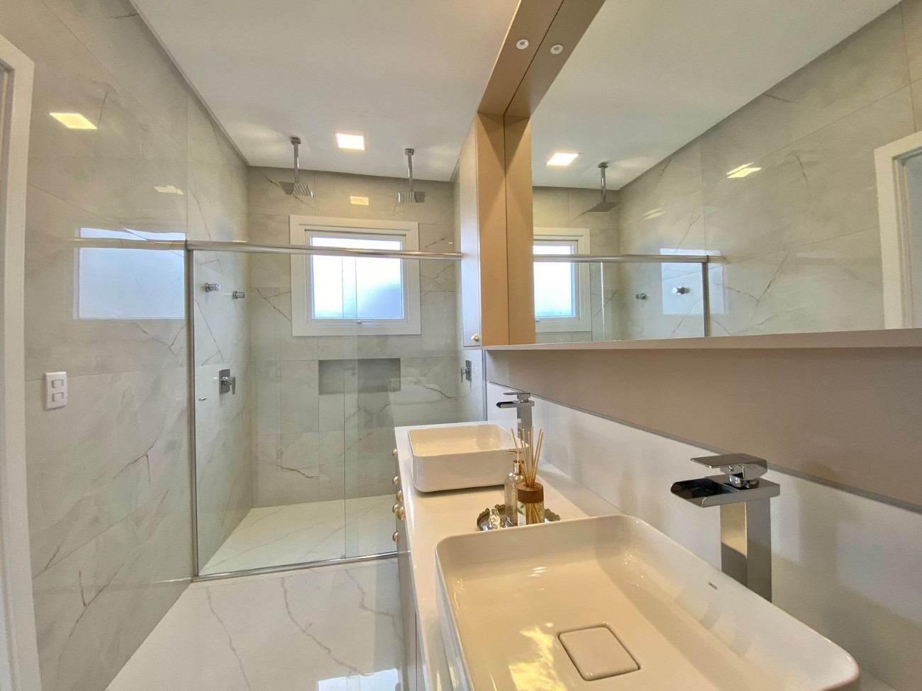 Casa de Condomínio à venda com 4 quartos, 310m² - Foto 14