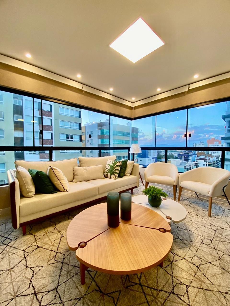 Apartamento à venda com 3 quartos, 117m² - Foto 3