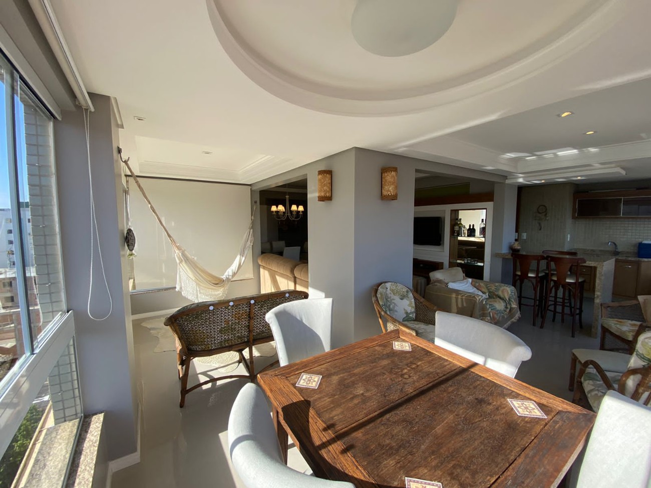 Apartamento à venda com 3 quartos, 156m² - Foto 10