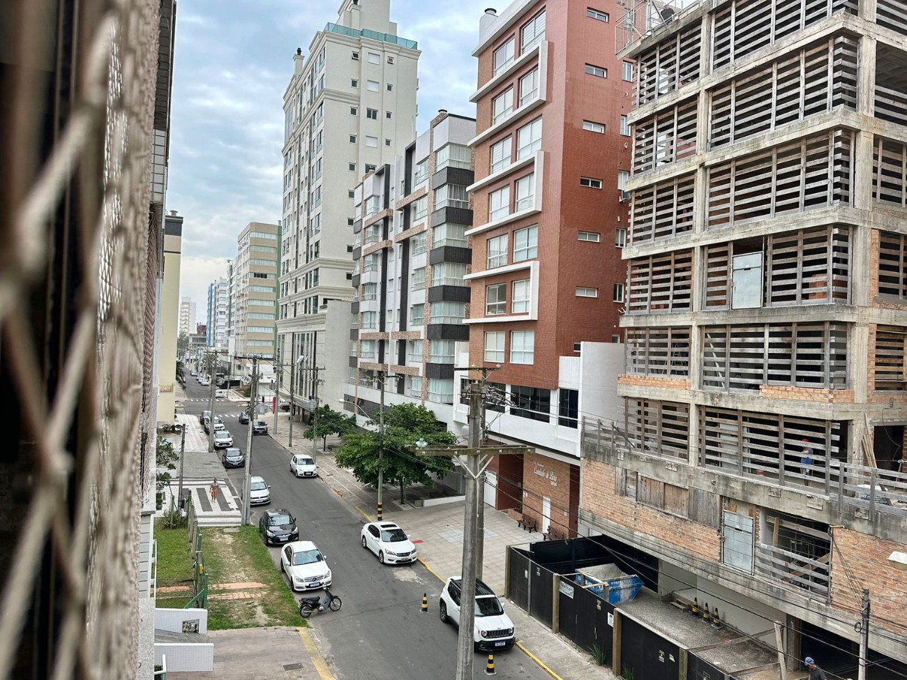 Apartamento à venda com 2 quartos, 104m² - Foto 9