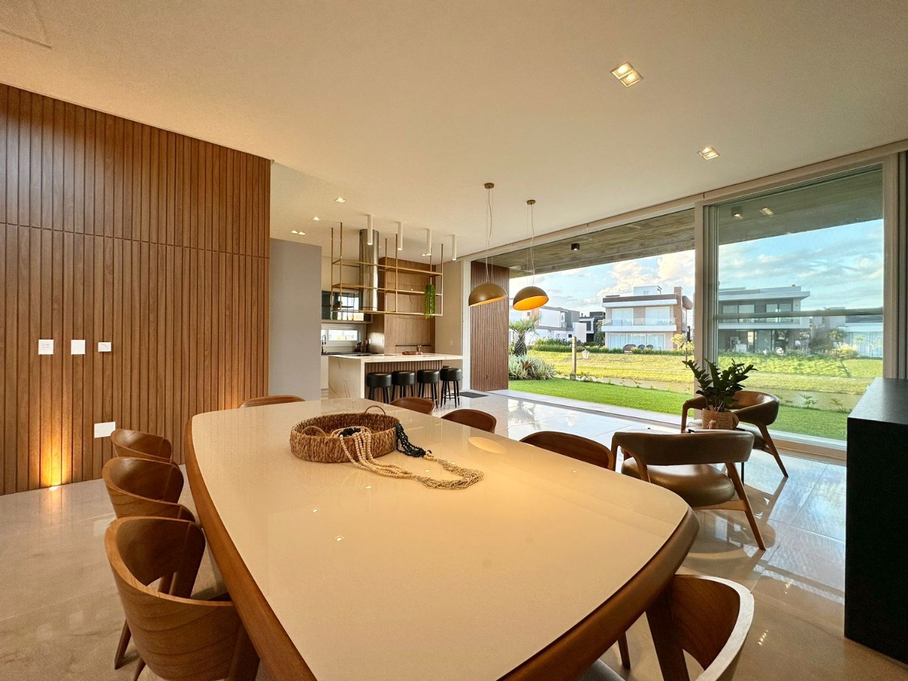 Casa de Condomínio à venda com 5 quartos, 320m² - Foto 19