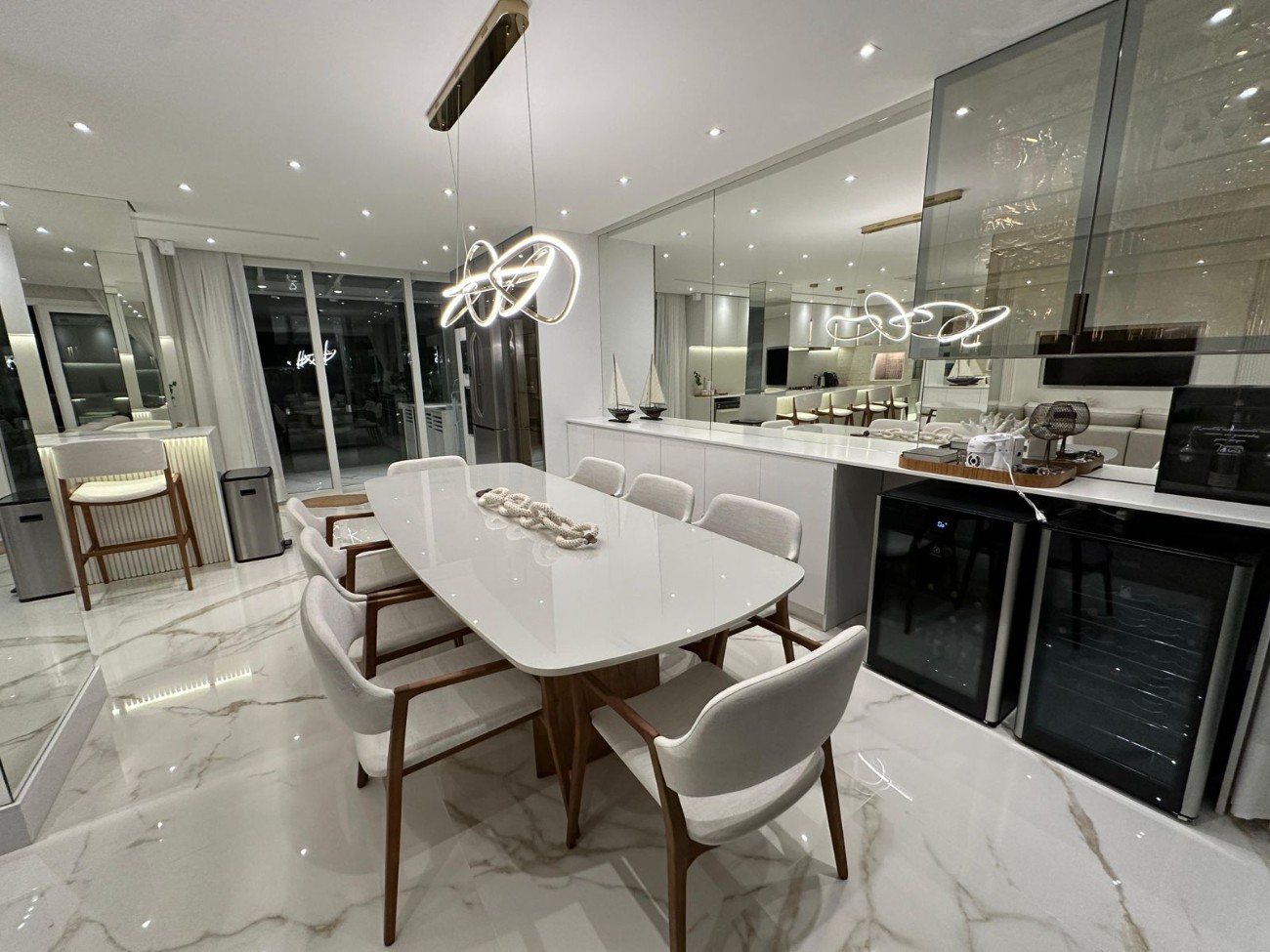 Apartamento, 3 quartos, 248 m² - Foto 6