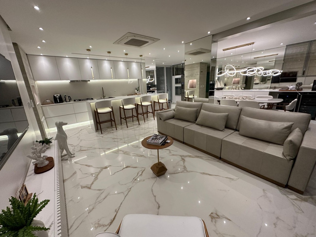 Apartamento, 3 quartos, 248 m² - Foto 18