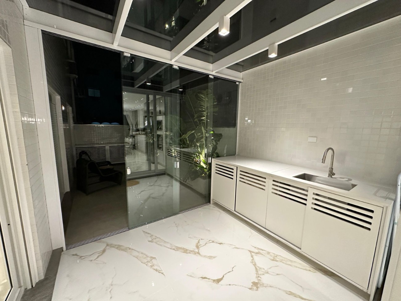 Apartamento, 3 quartos, 248 m² - Foto 4