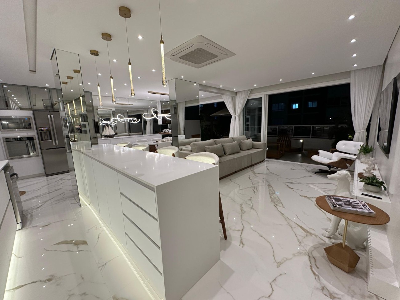 Apartamento, 3 quartos, 248 m² - Foto 13