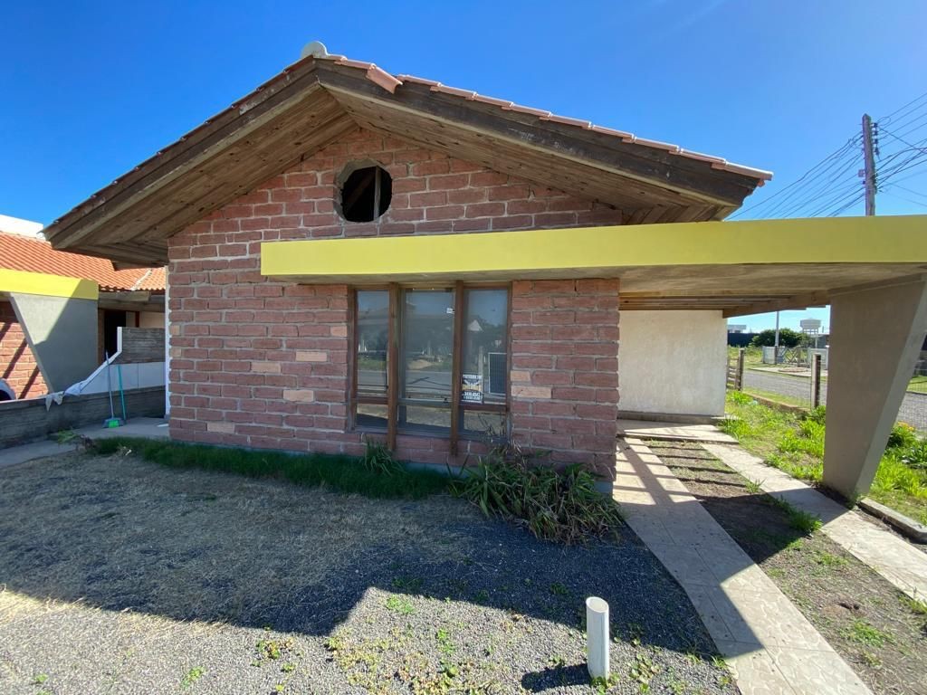 Casa à venda com 2 quartos, 60m² - Foto 18