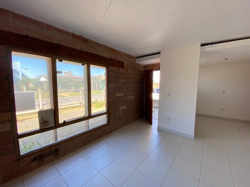 Casa à venda com 2 quartos, 60m² - Foto 13
