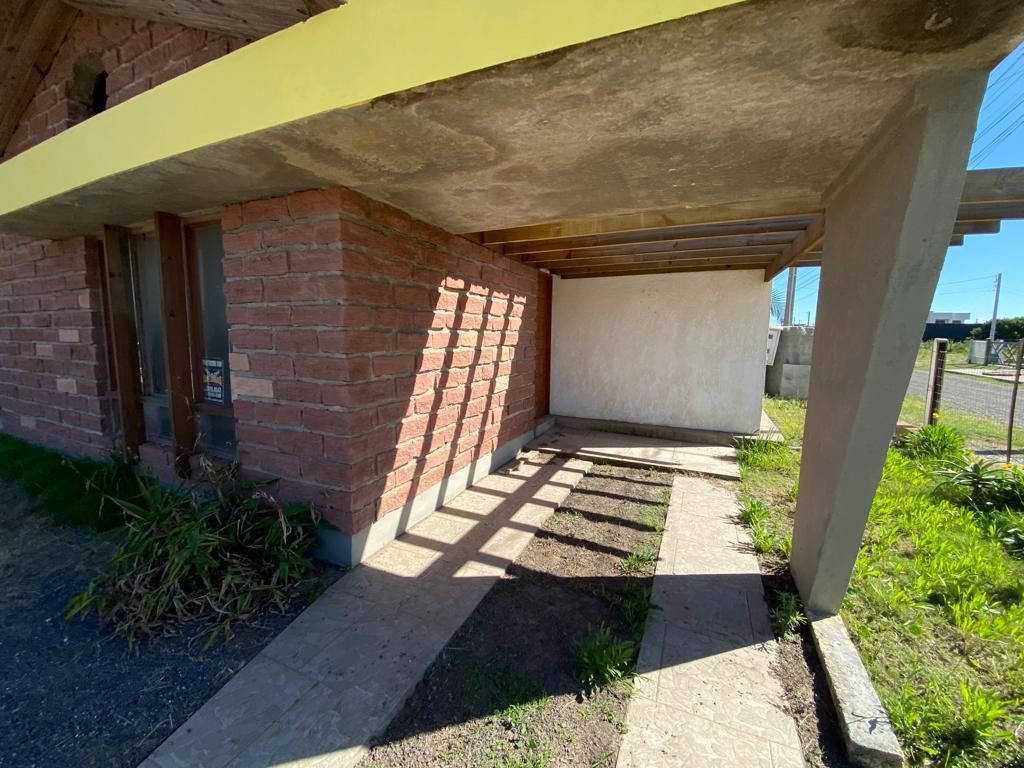 Casa à venda com 2 quartos, 60m² - Foto 17